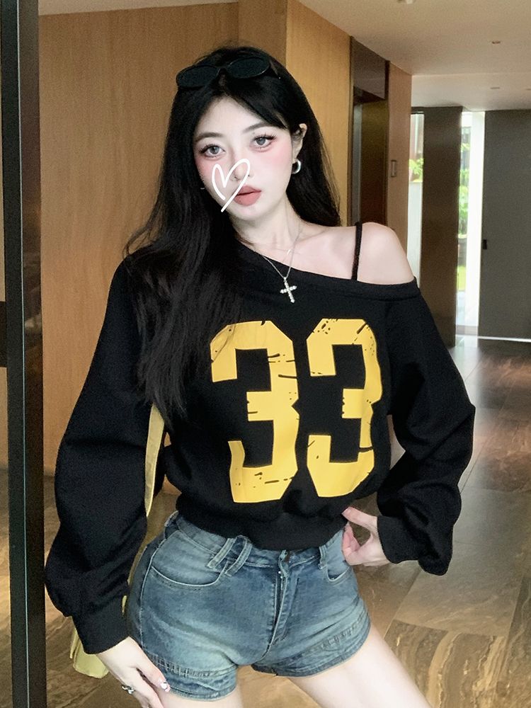K-pop Inspired Red Hoodie Dance Top for Girls - Jazz Dance Performance Attire, Trendy Streetwear K-pop Inspired Red Hoodie Dance Top for Girls - Jazz Dance Performance Attire, Trendy Streetwear