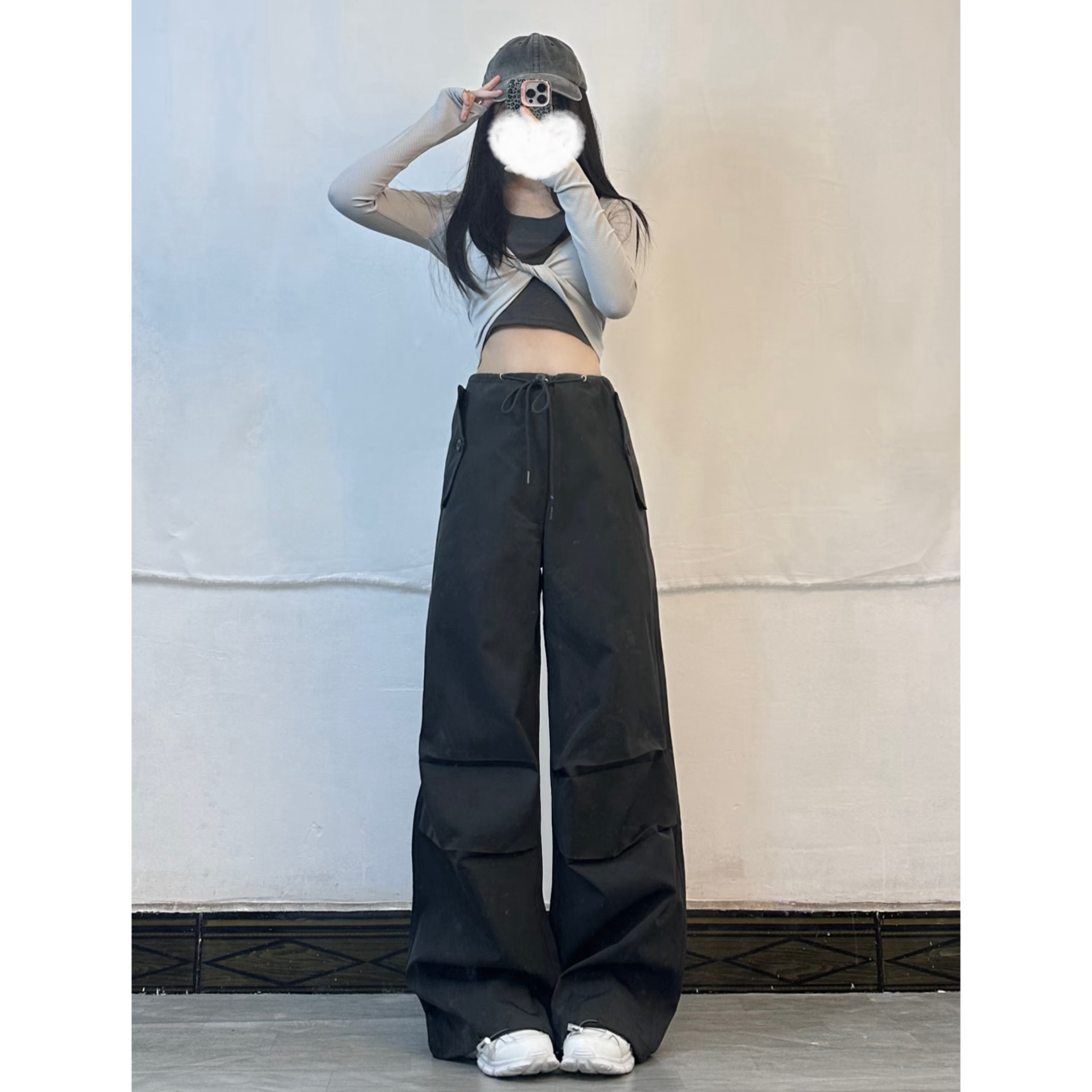 K-pop Inspired Sweet and Spicy Fake Two-Piece Halter Neck Twisted Long Sleeve Top with Elastic Waist Splicing for Girls