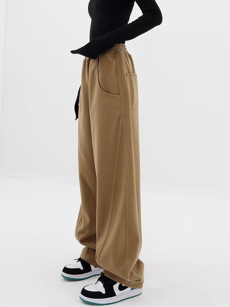 Khaki Woolen Wide-Leg Sweatpants for Women, Thickened Autumn Winter Banana Style Casual Sports Pants Khaki Woolen Wide-Leg Sweatpants for Women, Thickened Autumn Winter Banana Style Casual Sports Pants