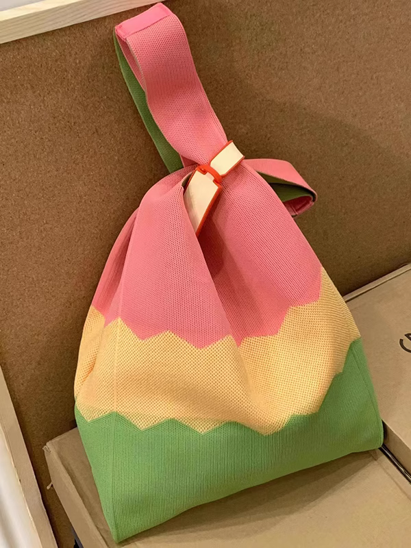 Knitted Rainbow Tote Bag - Three-Color Large Capacity Fashion Bag for Spring/Summer 2025 - Trendy and Stylish Accessory Knitted Rainbow Tote Bag - Three-Color Large Capacity Fashion Bag for Spring/Summer 2025 - Trendy and Stylish Accessory