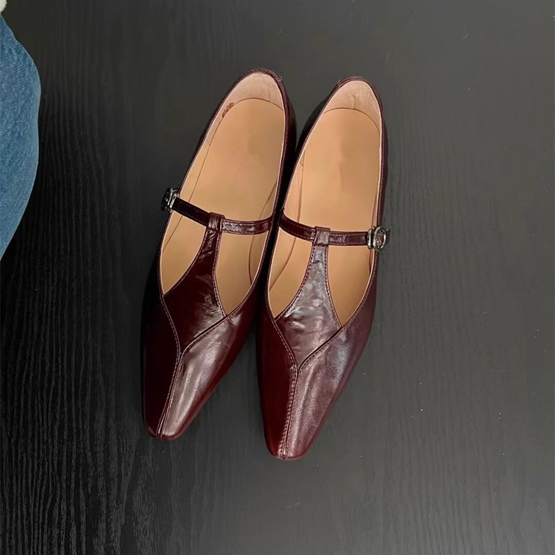Korean 2025 French-Style T-Strap Genuine Leather Mary Jane Flat Loafers - Casual Small Shoes for Effortless Chic Korean 2025 French-Style T-Strap Genuine Leather Mary Jane Flat Loafers - Casual Small Shoes for Effortless Chic
