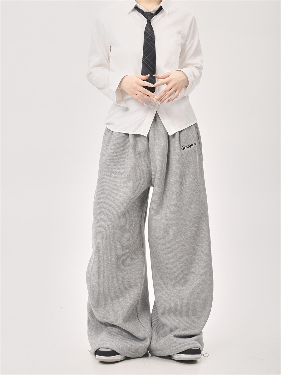 Korean Drama Style Milk Gray Fleece Sports Suit for Women - Hooded Sweatshirt & Wide-Leg Casual Pants Korean Drama Style Milk Gray Fleece Sports Suit for Women - Hooded Sweatshirt & Wide-Leg Casual Pants