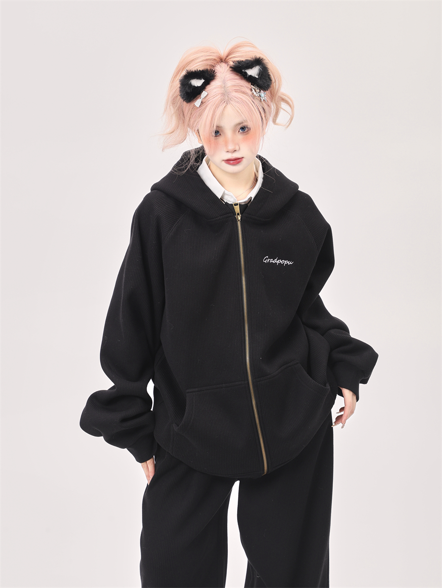 Korean Drama Style Milk Gray Fleece Sports Suit for Women - Hooded Sweatshirt & Wide-Leg Casual Pants Korean Drama Style Milk Gray Fleece Sports Suit for Women - Hooded Sweatshirt & Wide-Leg Casual Pants