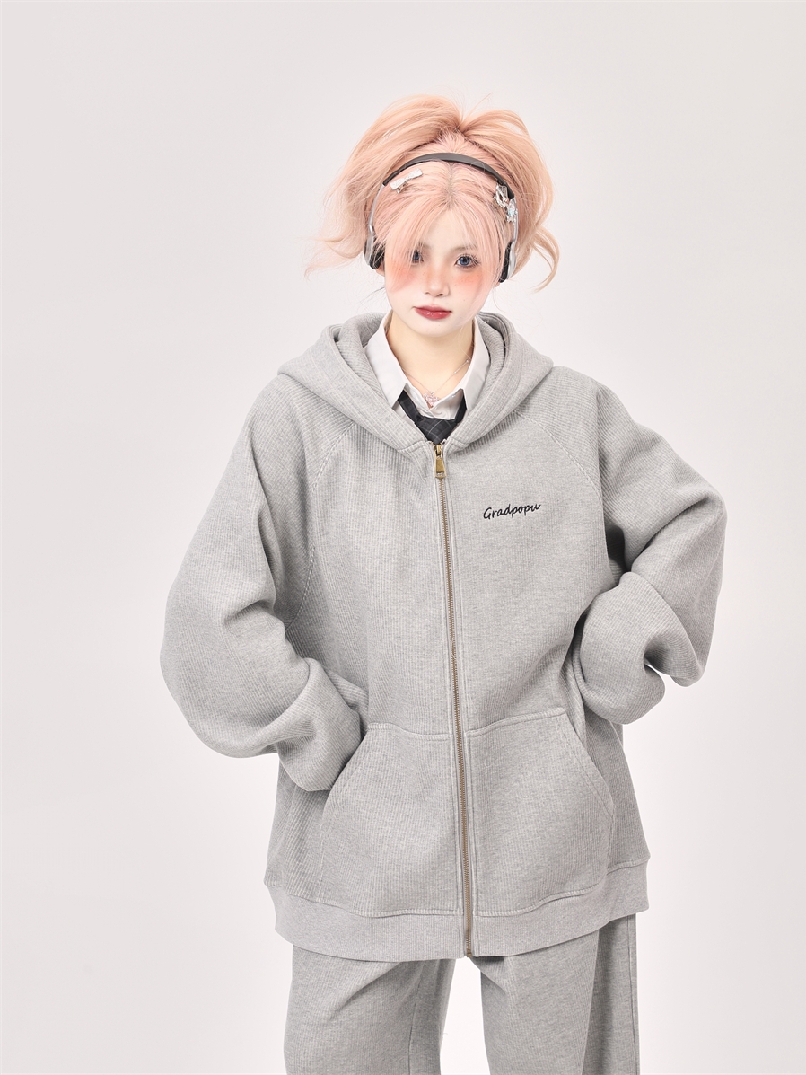 Korean Drama Style Milk Gray Fleece Sports Suit for Women - Hooded Sweatshirt & Wide-Leg Casual Pants Korean Drama Style Milk Gray Fleece Sports Suit for Women - Hooded Sweatshirt & Wide-Leg Casual Pants