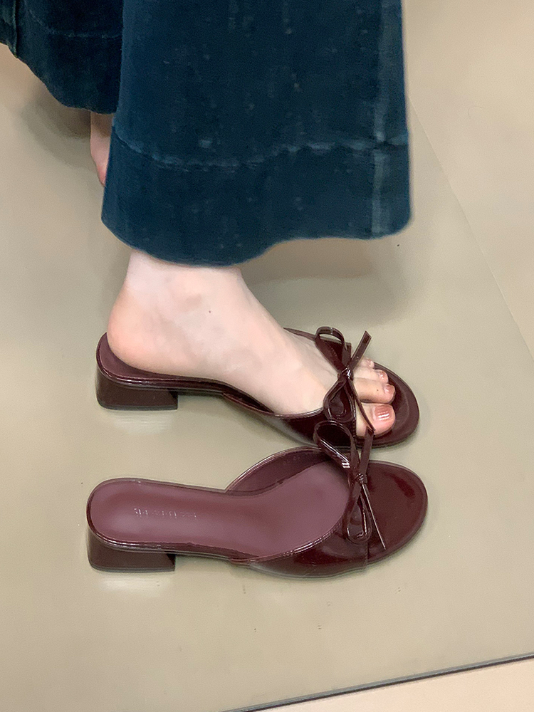 Korean-Style Bow Flat Sandals for Women - Comfortable Round Toe Slip-On Shoes, Versatile Summer Footwear Korean-Style Bow Flat Sandals for Women - Comfortable Round Toe Slip-On Shoes, Versatile Summer Footwear