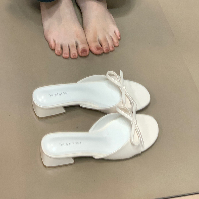 Korean-Style Bow Flat Sandals for Women - Comfortable Round Toe Slip-On Shoes, Versatile Summer Footwear Korean-Style Bow Flat Sandals for Women - Comfortable Round Toe Slip-On Shoes, Versatile Summer Footwear