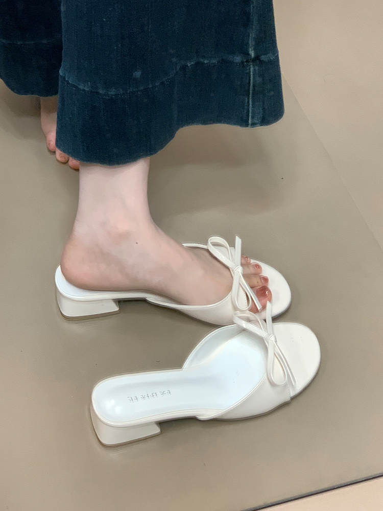 Korean-Style Bow Flat Sandals for Women - Comfortable Round Toe Slip-On Shoes, Versatile Summer Footwear Korean-Style Bow Flat Sandals for Women - Comfortable Round Toe Slip-On Shoes, Versatile Summer Footwear