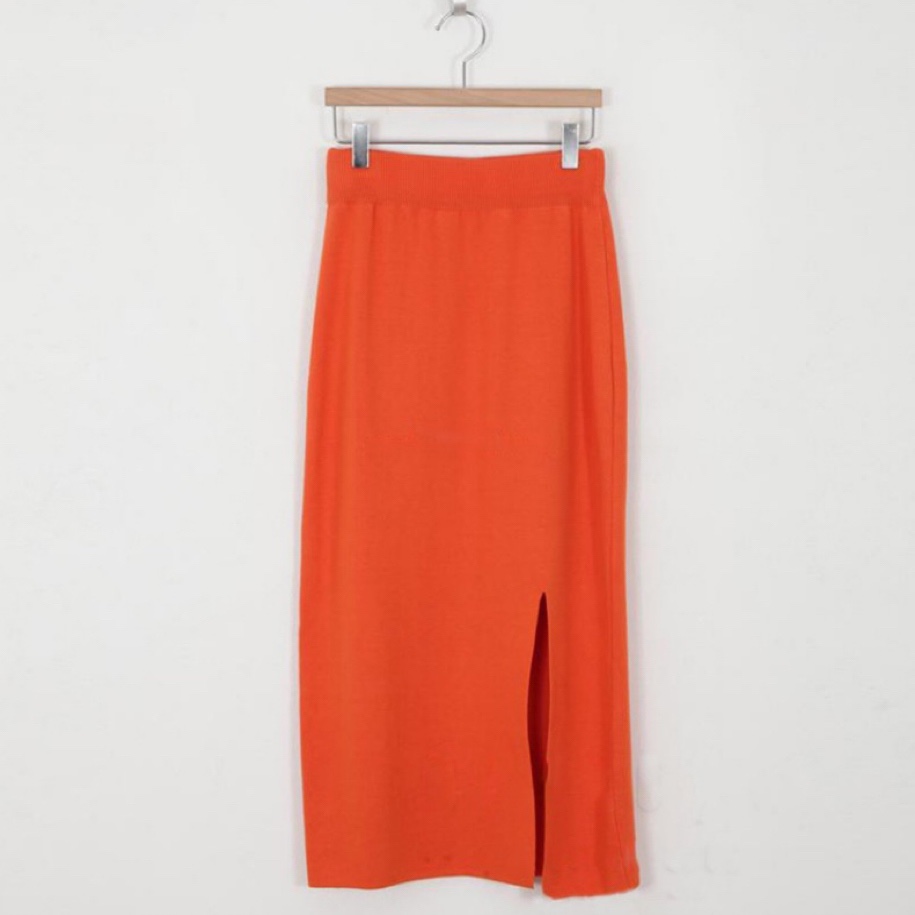 Korean Style Casual Round Neck Lantern Sleeve Sweatshirt for Women with Elastic Waist - Loose Fit Top for Effortless Style Korean Style Casual Round Neck Lantern Sleeve Sweatshirt for Women with Elastic Waist - Loose Fit Top for Effortless Style