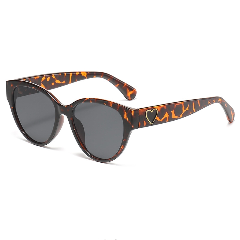 Korean-Style Cat-Eye Sunglasses for Women, Trendy Large Frame, Flattering for Round & Square Faces, Perfect for Beach Travel, 2025 Model Korean-Style Cat-Eye Sunglasses for Women, Trendy Large Frame, Flattering for Round & Square Faces, Perfect for Beach Travel, 2025 Model