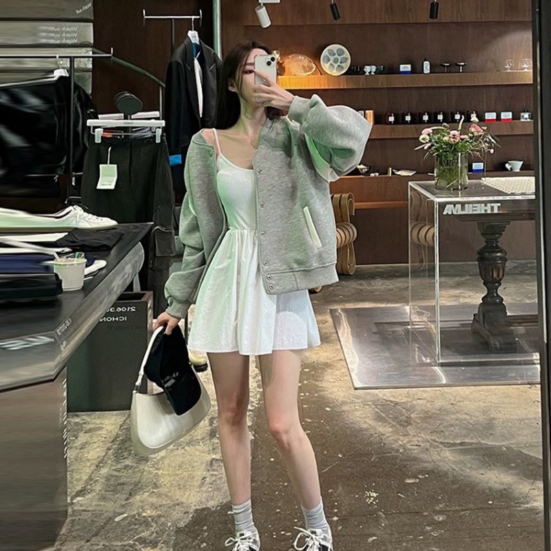 Korean Style Color-Block Baseball Jacket for Women, Casual Loose Fit Slimming Versatile Sweatshirt Coat, Trendy Commuter Top Korean Style Color-Block Baseball Jacket for Women, Casual Loose Fit Slimming Versatile Sweatshirt Coat, Trendy Commuter Top