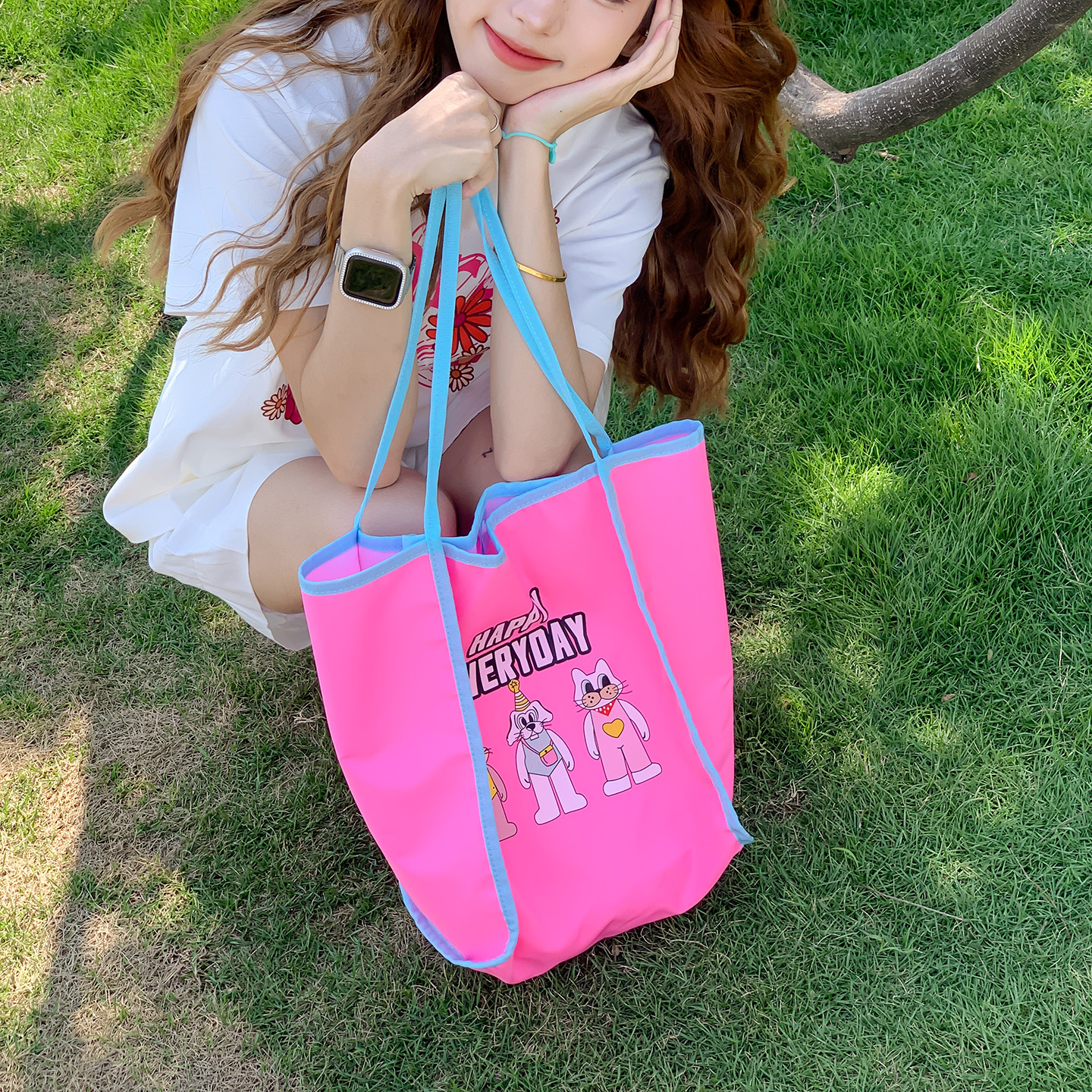 Korean Style Color-Blocking Canvas Tote Bag for Women, Trendy Cartoon Girl Design, Spring/Summer Student Shoulder Bag 2025 Korean Style Color-Blocking Canvas Tote Bag for Women, Trendy Cartoon Girl Design, Spring/Summer Student Shoulder Bag 2025