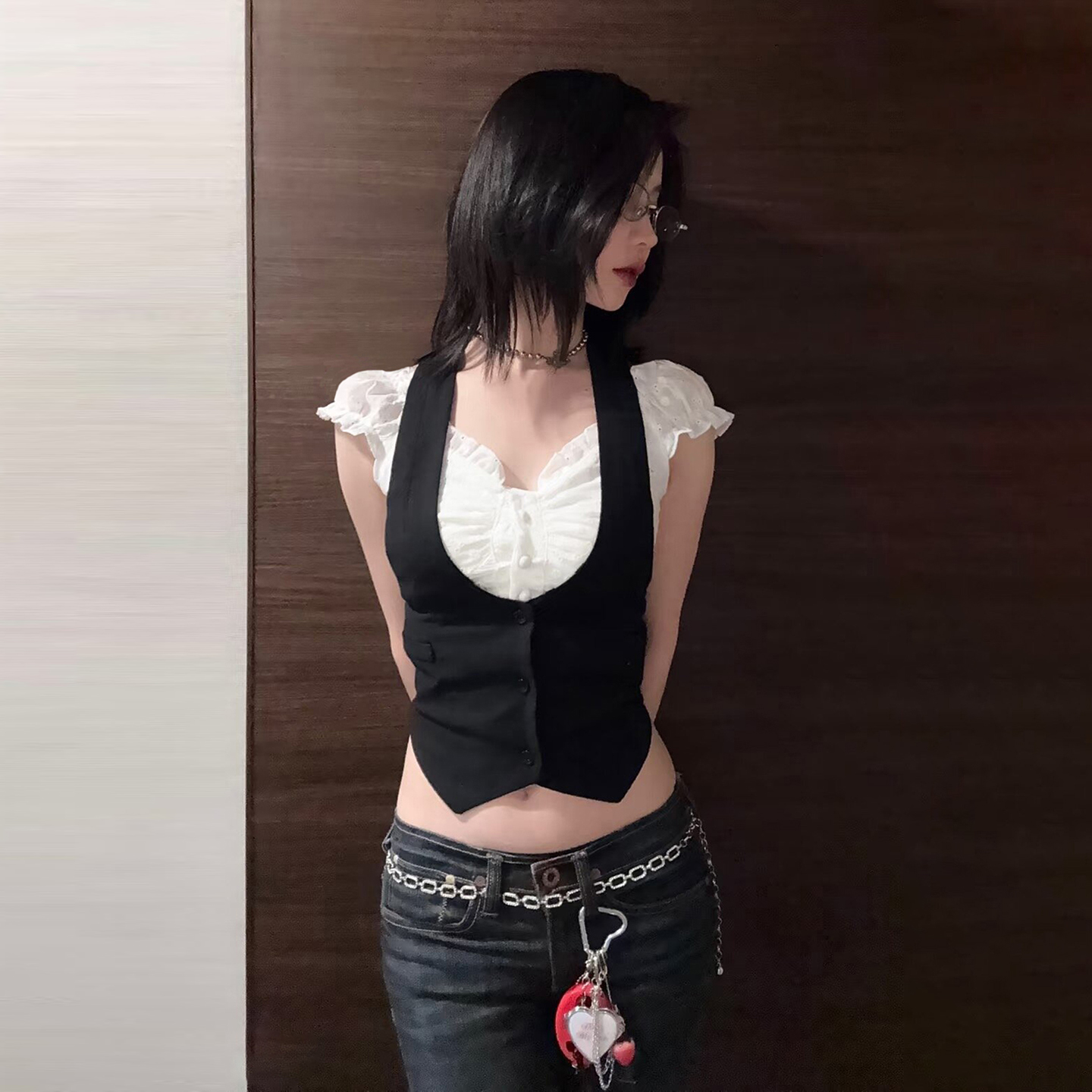 Korean Style Color-Blocking Ruffled Cap Sleeve Two-Piece T-Shirt Vest Short Top - Trendy College Casual Fashion Korean Style Color-Blocking Ruffled Cap Sleeve Two-Piece T-Shirt Vest Short Top - Trendy College Casual Fashion