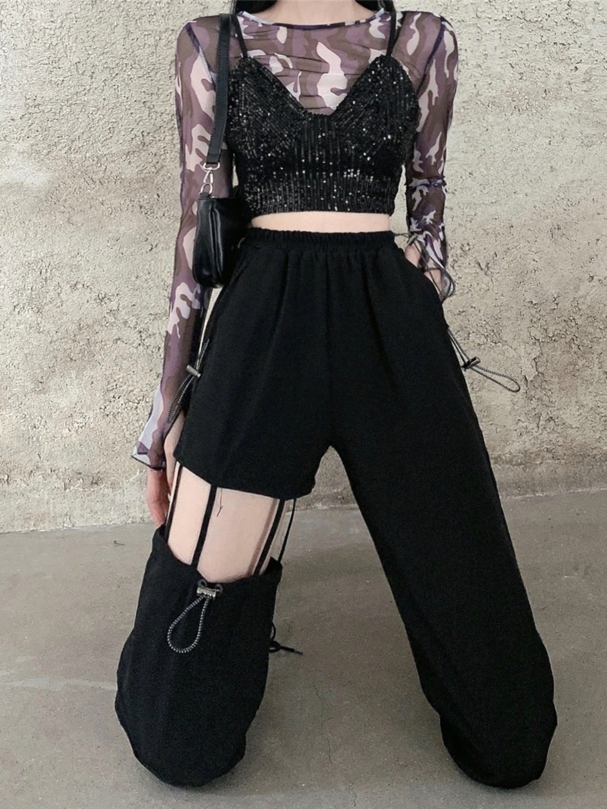 Korean Style Cool Girl Outfit Set for Early Autumn - Trendy Jazz Dance Performance Clothing in Stylish Salt System Design