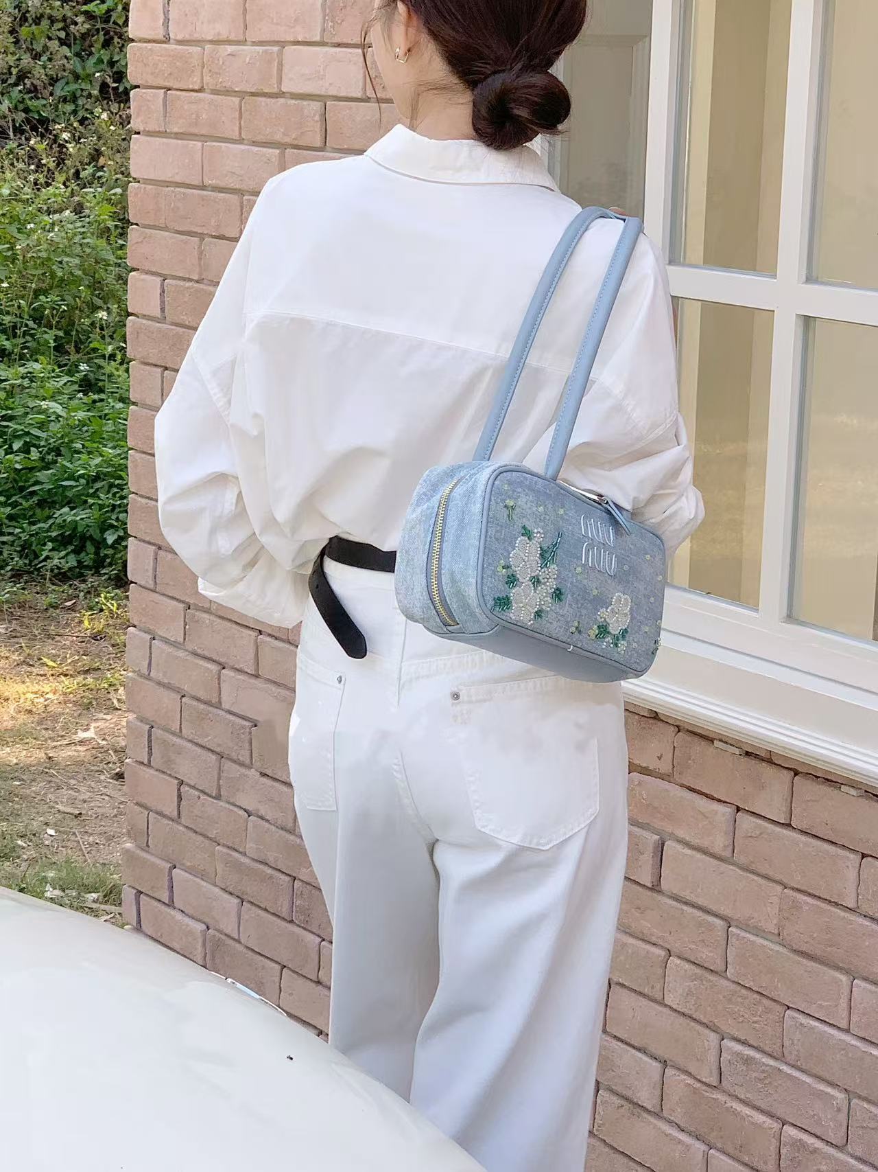 Korean Style Denim Floral Embroidery Bowling Shoulder Bag - Versatile Spring/Summer Commuter Handbag for Fresh Looks Korean Style Denim Floral Embroidery Bowling Shoulder Bag - Versatile Spring/Summer Commuter Handbag for Fresh Looks