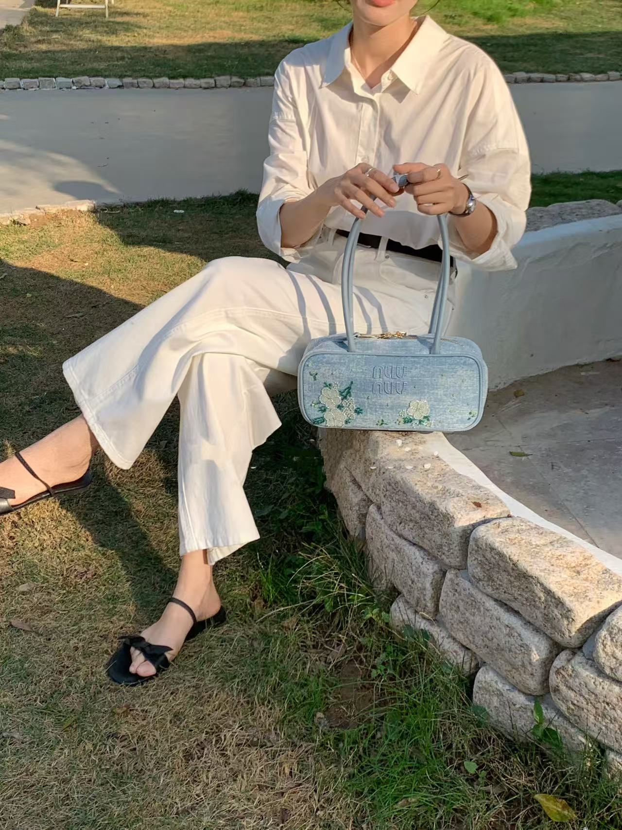 Korean Style Denim Floral Embroidery Bowling Shoulder Bag - Versatile Spring/Summer Commuter Handbag for Fresh Looks Korean Style Denim Floral Embroidery Bowling Shoulder Bag - Versatile Spring/Summer Commuter Handbag for Fresh Looks