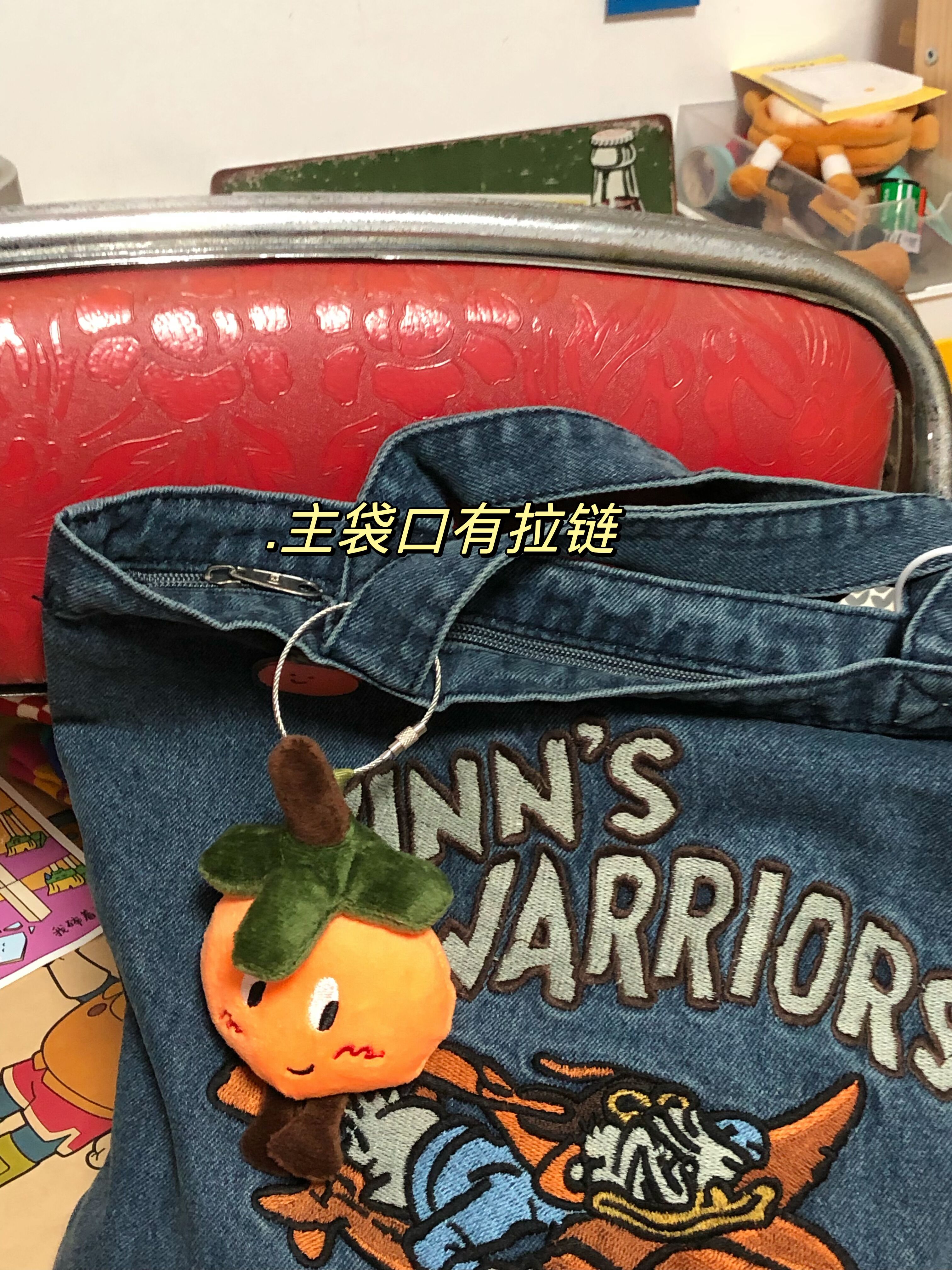 Korean-Style Embroidered Denim Shoulder Bag for Women, Trendy Large Capacity Commuter Tote, Japanese-Inspired Design Korean-Style Embroidered Denim Shoulder Bag for Women, Trendy Large Capacity Commuter Tote, Japanese-Inspired Design