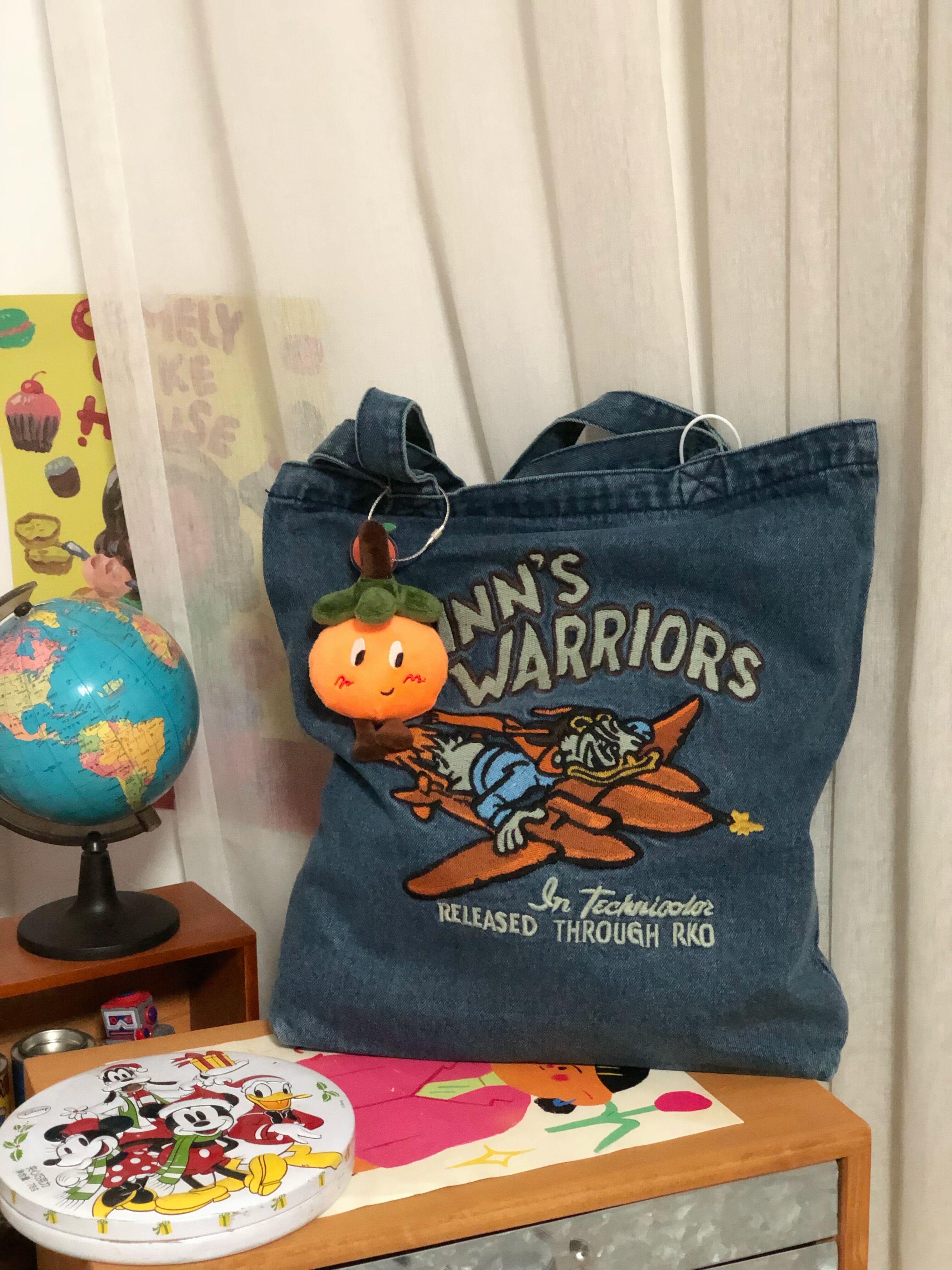 Korean-Style Embroidered Denim Shoulder Bag for Women, Trendy Large Capacity Commuter Tote, Japanese-Inspired Design Korean-Style Embroidered Denim Shoulder Bag for Women, Trendy Large Capacity Commuter Tote, Japanese-Inspired Design