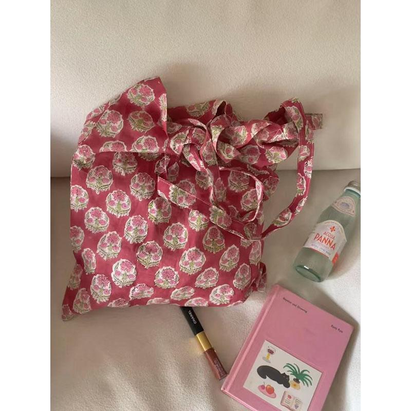 Korean Style Floral Single-Shoulder Tote Bag, Large Capacity Commuter Handbag, Versatile Canvas Bag for Everyday Use