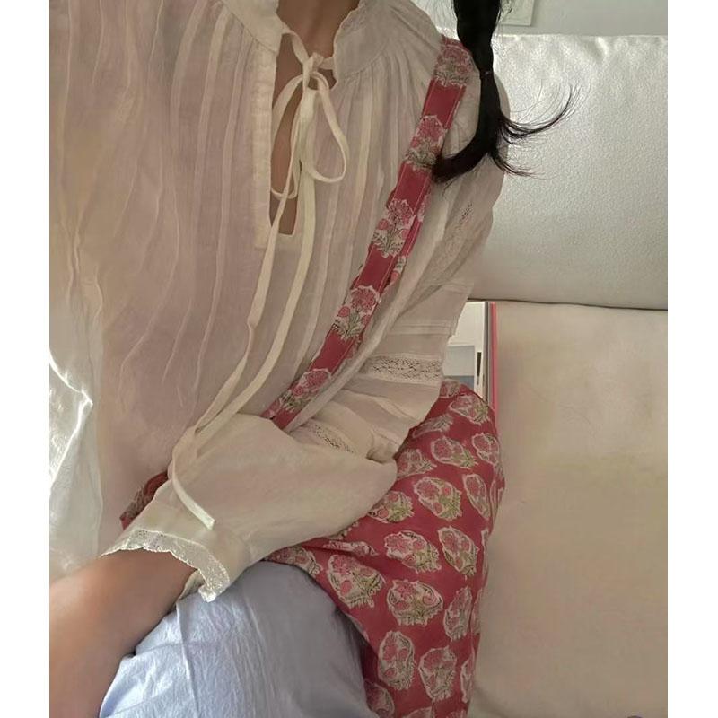 Korean Style Floral Single-Shoulder Tote Bag, Large Capacity Commuter Handbag, Versatile Canvas Bag for Everyday Use Korean Style Floral Single-Shoulder Tote Bag, Large Capacity Commuter Handbag, Versatile Canvas Bag for Everyday Use