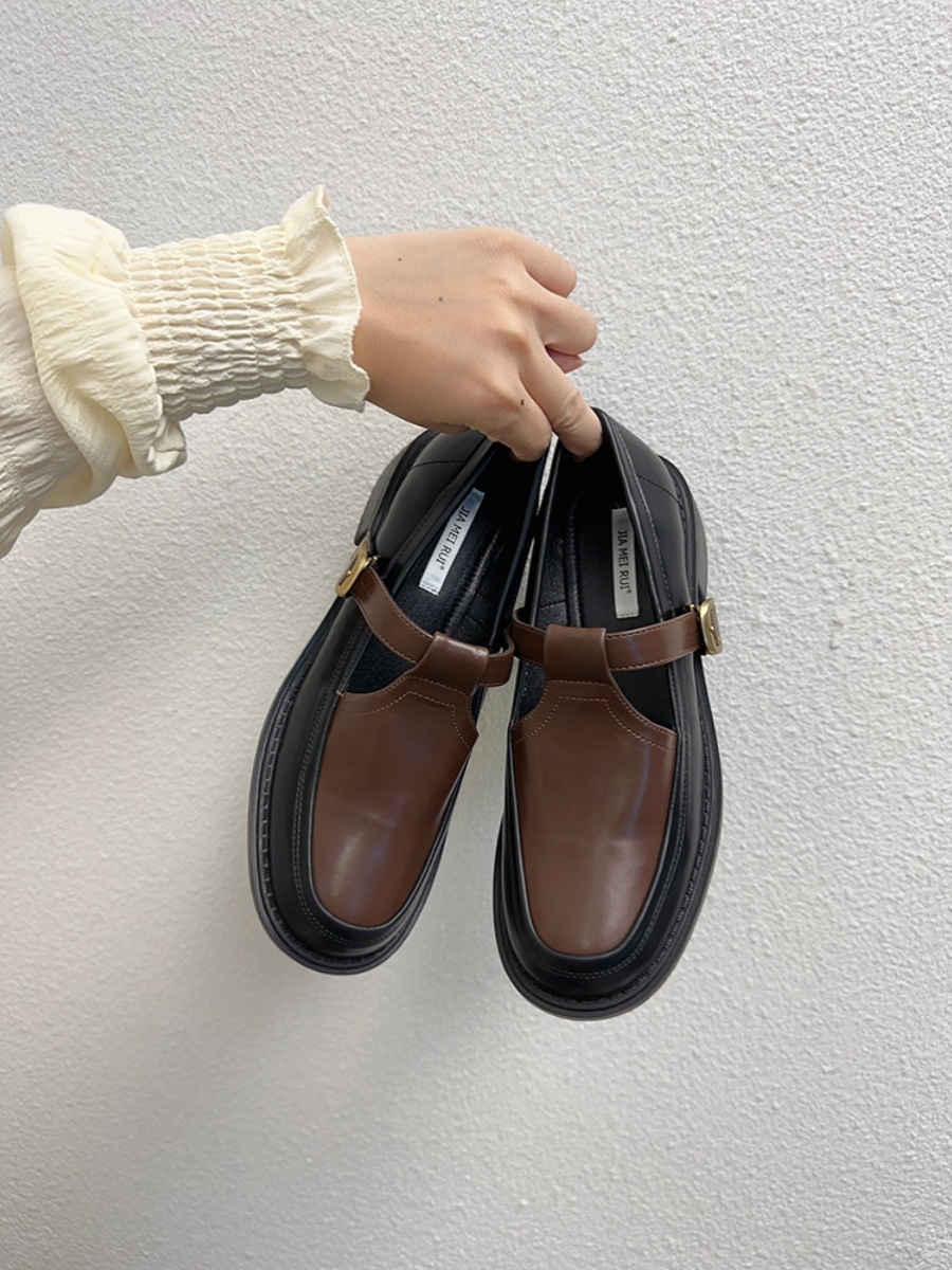 Korean Style High-End Black and White Thick-Soled Mary Jane Loafers for Fall 2025 - Versatile Heartfelt Texture Shoes