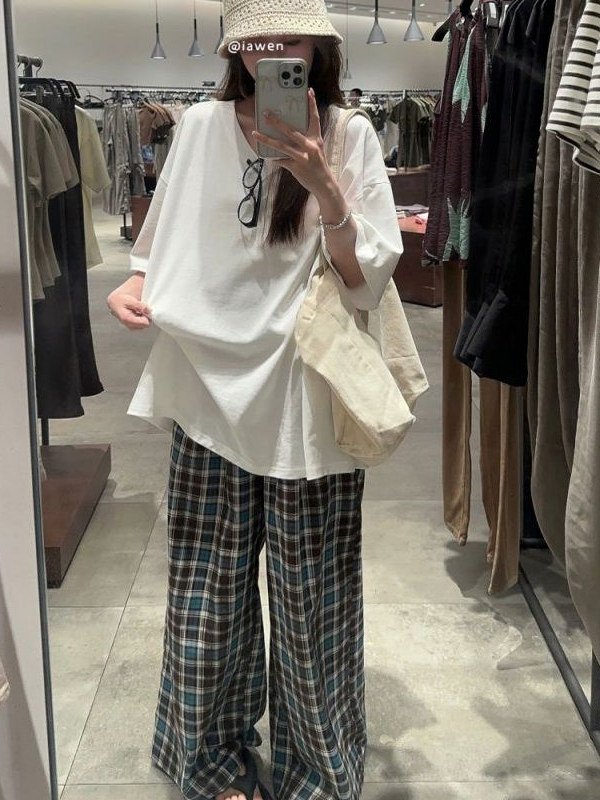 Korean Style Hip-Hop Short Sleeve V-Neck T-Shirt, Loose Fit Mid-Length Jazz Dance Practice Top for Trendy Looks