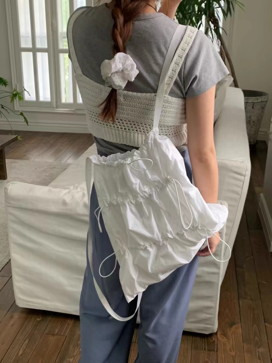 Korean-Style Lightweight Drawstring Backpack, Casual Wrinkled Bag, Versatile Large-Capacity Commuter Tote