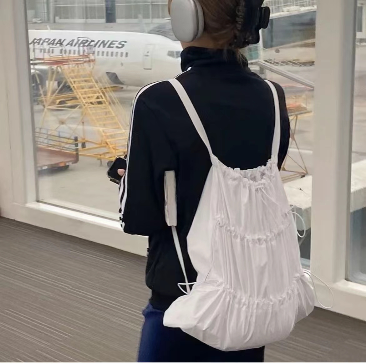 Korean-Style Lightweight Drawstring Backpack, Casual Wrinkled Bag, Versatile Large-Capacity Commuter Tote