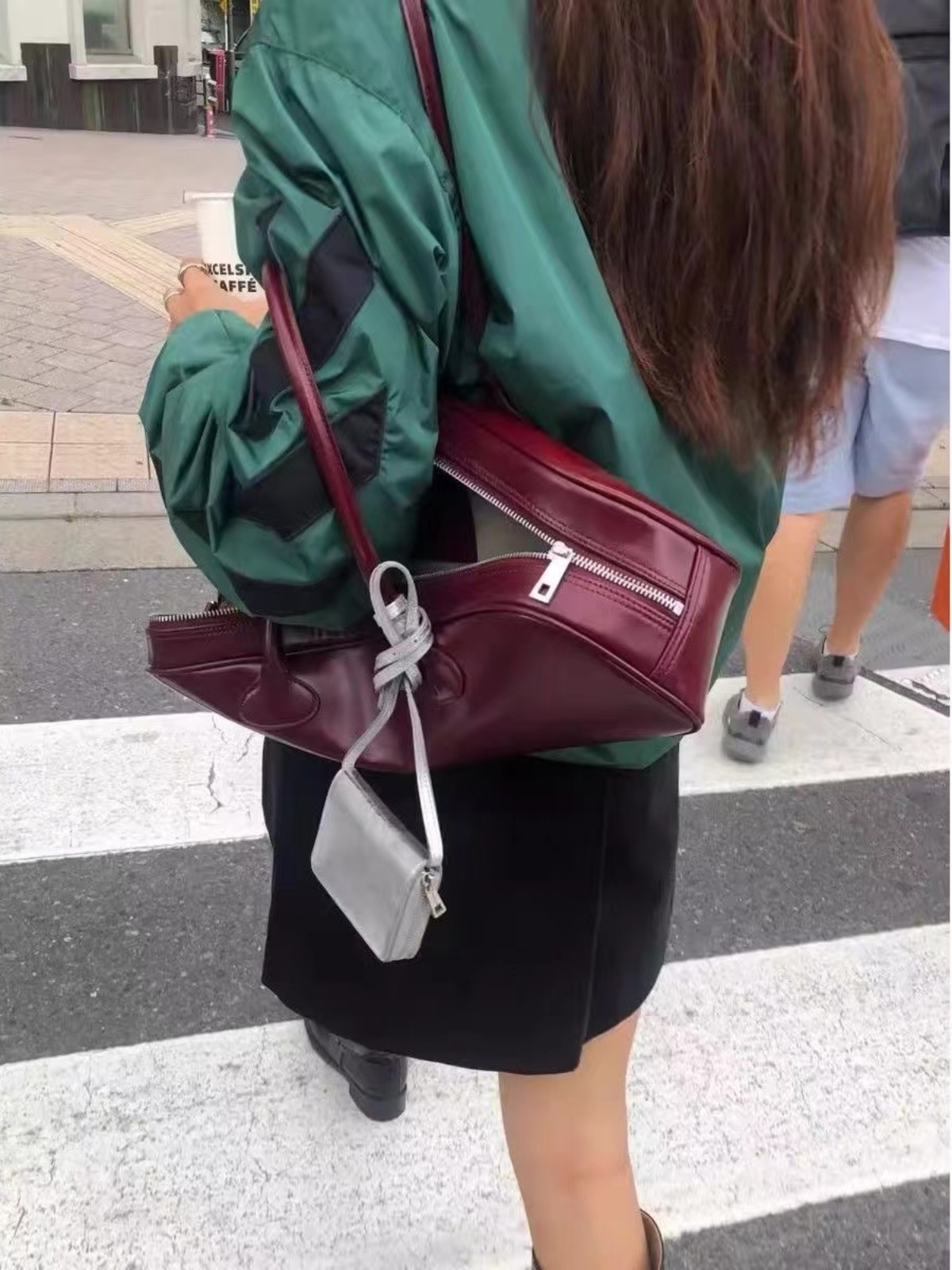 Korean Style Mini Crossbody Bag - Cute Square Card Holder with Compartments, Fashionable Chest Bag and Decorative Waist Bag Korean Style Mini Crossbody Bag - Cute Square Card Holder with Compartments, Fashionable Chest Bag and Decorative Waist Bag