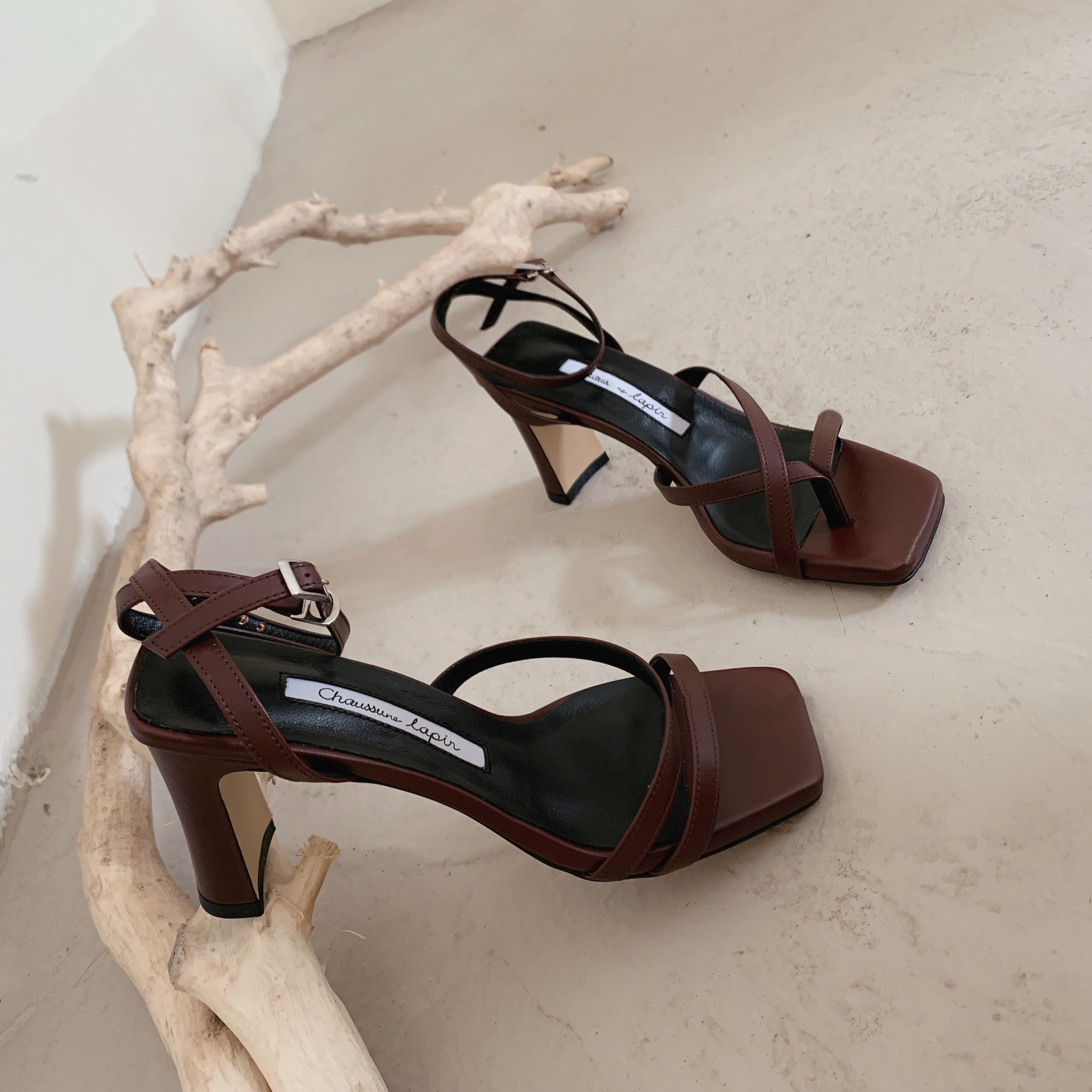 Korean Style Open-Toe Thin-Heeled Sandals for Women - Trendy Coffee Color Cross Strap Mid-High Heels for Summer