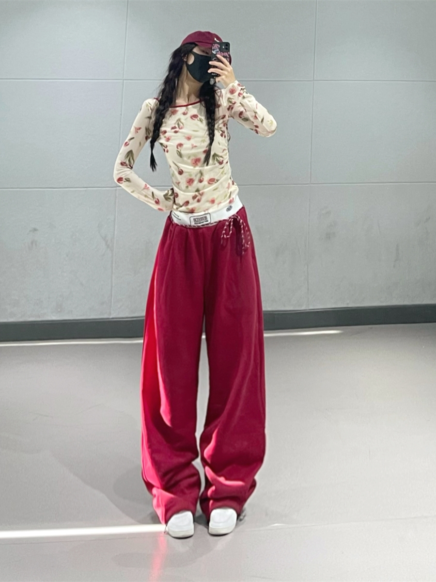 Korean Style Red Double-Waist Spliced Sports Pants & Floral Backless Mesh Top Jazz Dance Outfit for Women Korean Style Red Double-Waist Spliced Sports Pants & Floral Backless Mesh Top Jazz Dance Outfit for Women