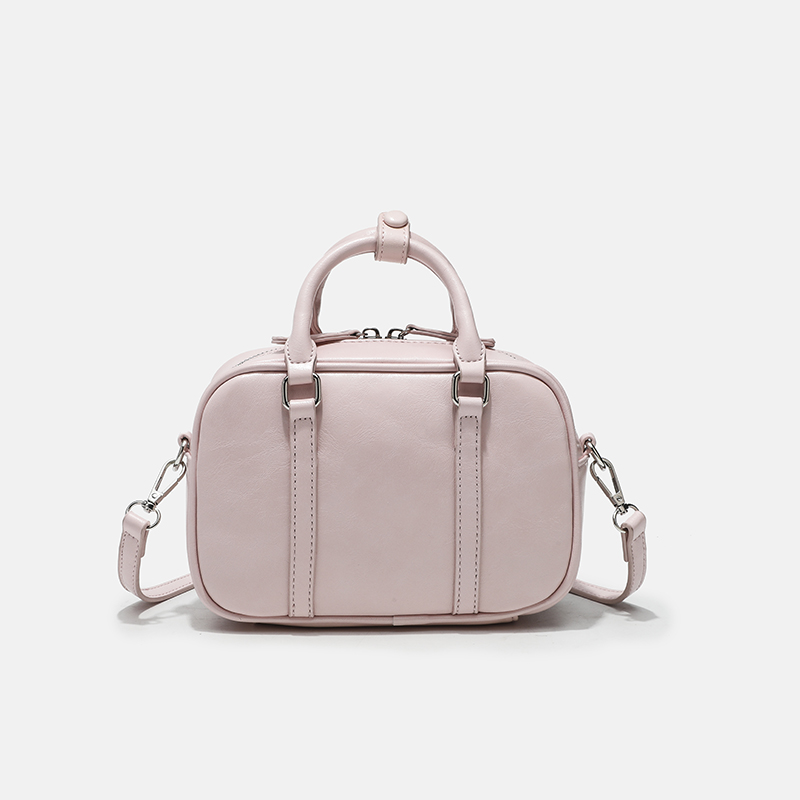 Korean-Style Retro College Tote Bag - Trendy High-Quality Boston Bag with Niche Design for Fashionable Looks