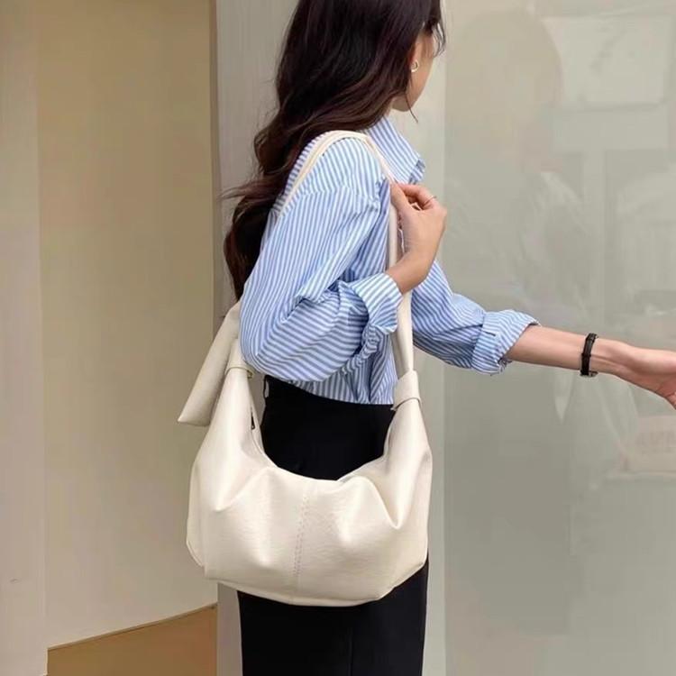 Korean-Style Retro Soft Leather Dumpling Bag for Women, Wrinkled High-Quality Lazy Shoulder Crossbody Bag, Large Capacity Korean-Style Retro Soft Leather Dumpling Bag for Women, Wrinkled High-Quality Lazy Shoulder Crossbody Bag, Large Capacity