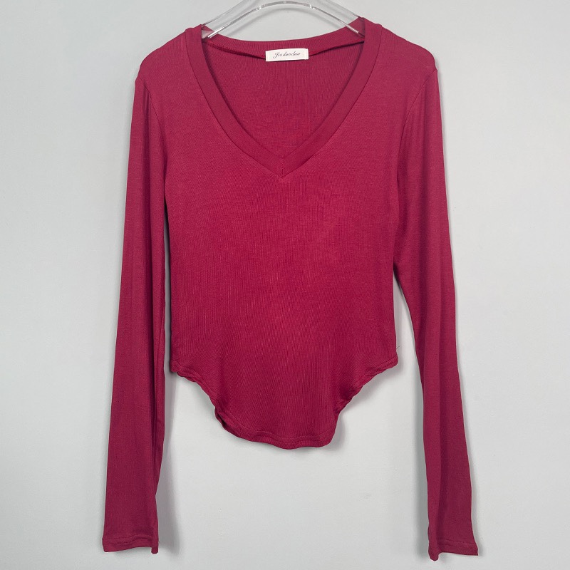 Korean Style Sexy Halter Strap Bodycon Dress for Women, Figure-Hugging Design with Split Hollow Out Detail, Feminine Charm Korean Style Sexy Halter Strap Bodycon Dress for Women, Figure-Hugging Design with Split Hollow Out Detail, Feminine Charm