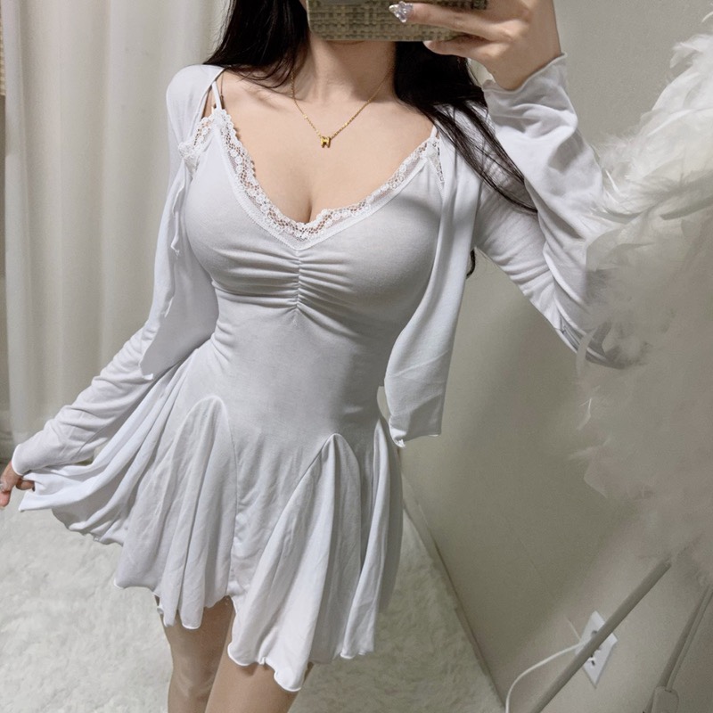 Korean Style Sexy Lace Spliced Spaghetti Strap Pleated Dress with Long Sleeve Cardigan Fashion Set Korean Style Sexy Lace Spliced Spaghetti Strap Pleated Dress with Long Sleeve Cardigan Fashion Set