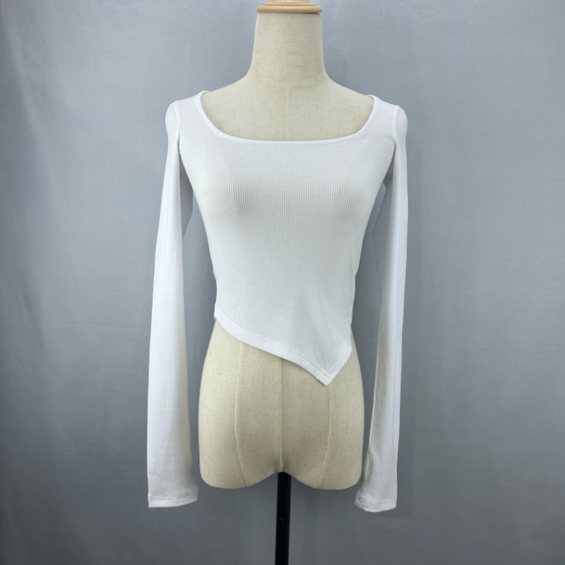 Korean Style Sexy White Square-Neck Long Sleeve Knit T-Shirt for Women - Tight-Fitting Versatile Top for Autumn and Winter