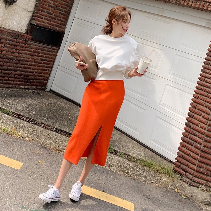 Korean Style Slim Fit Split Midi Dress - Casual Knitted Bodycon Dress for Women, Sweet and Sexy Fashion Statement Korean Style Slim Fit Split Midi Dress - Casual Knitted Bodycon Dress for Women, Sweet and Sexy Fashion Statement