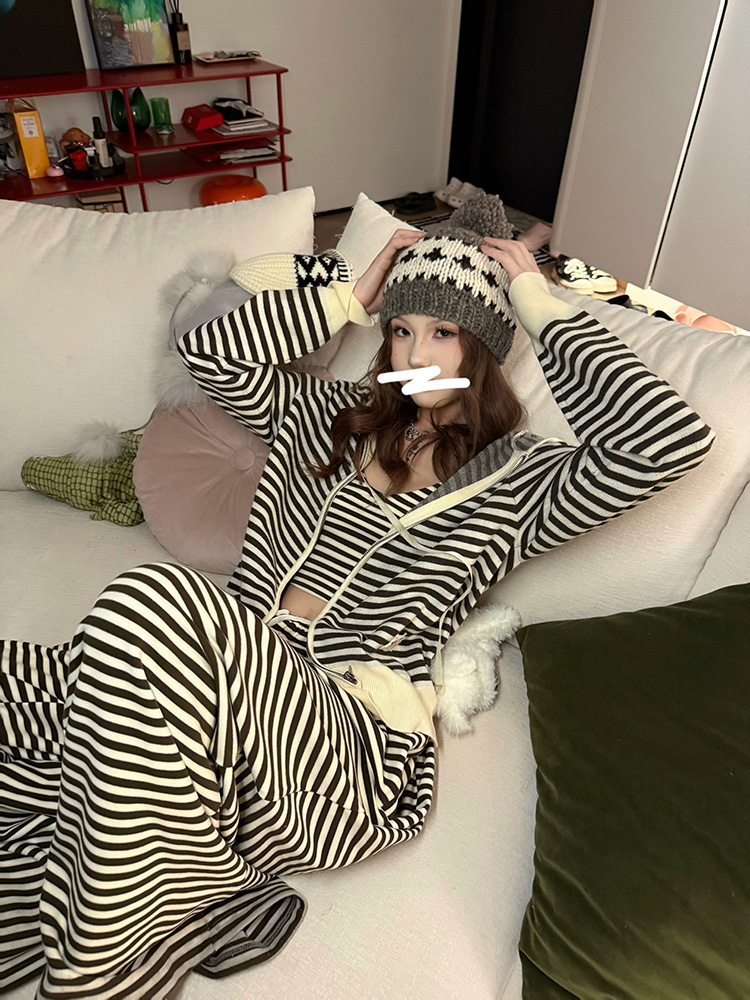 Korean Style Striped Hoodie & Casual Tank Top Set - Women's Relaxed Fit Hot Girl Fashion for 2024