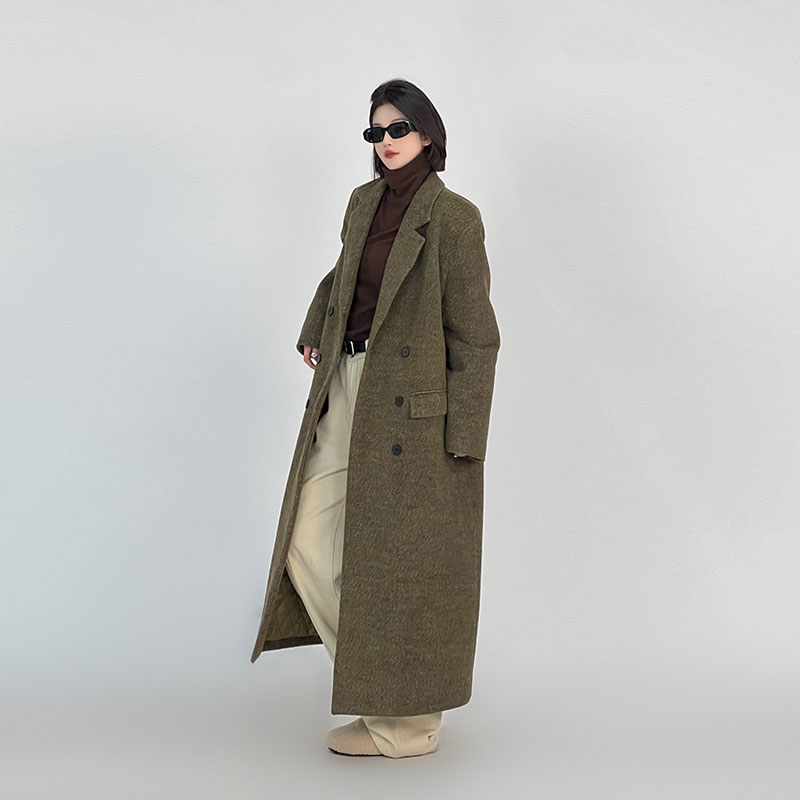 Korean Style Thick Long Woolen Coat for Women, Suit Collar Loose Fit Knee-Length Winter Overcoat Korean Style Thick Long Woolen Coat for Women, Suit Collar Loose Fit Knee-Length Winter Overcoat