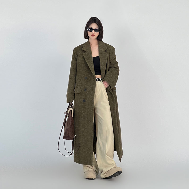 Korean Style Thick Long Woolen Coat for Women, Suit Collar Loose Fit Knee-Length Winter Overcoat Korean Style Thick Long Woolen Coat for Women, Suit Collar Loose Fit Knee-Length Winter Overcoat
