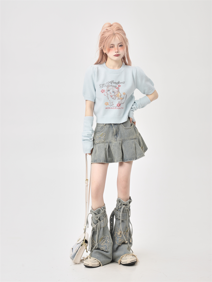 Korean-Style Two-Piece Knitted High-Waisted T-Shirt for Women - Short Sleeves, Unique Sweet and Spicy Ethereal Design Korean-Style Two-Piece Knitted High-Waisted T-Shirt for Women - Short Sleeves, Unique Sweet and Spicy Ethereal Design