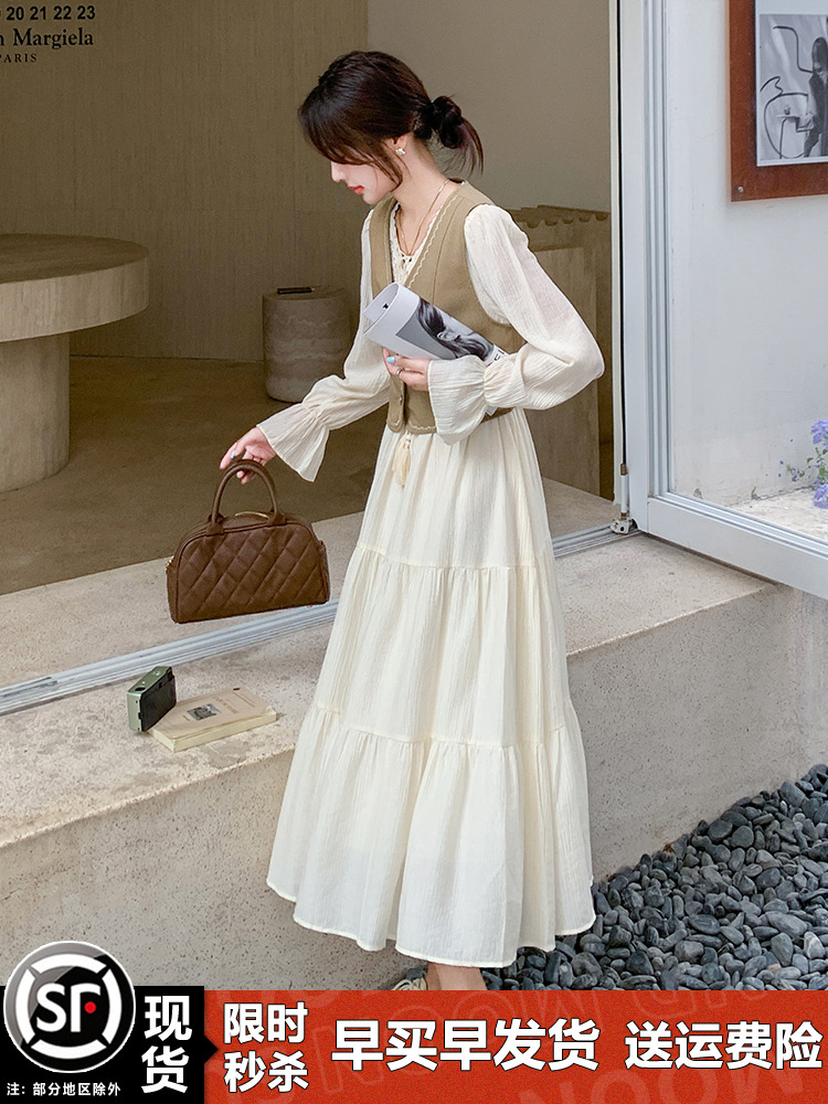 Korean-Style Vest and Long Dress Set for Women - Stunning Autumn 2025 Outfit, Elegant Layered Look, Fashionable Fall Trends Korean-Style Vest and Long Dress Set for Women - Stunning Autumn 2025 Outfit, Elegant Layered Look, Fashionable Fall Trends
