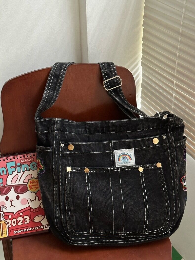 Korean-Style Vintage Denim Shoulder Bag - Large-Capacity Retro Crossbody for Women, Ideal for Commuting and Students Korean-Style Vintage Denim Shoulder Bag - Large-Capacity Retro Crossbody for Women, Ideal for Commuting and Students
