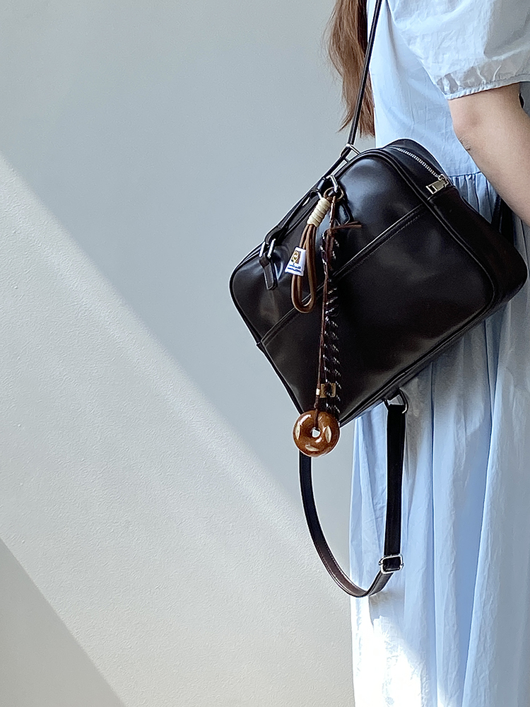 Korean Style Vintage Multi-Functional Large Capacity Women's Briefcase Shoulder Bag Backpack Korean Style Vintage Multi-Functional Large Capacity Women's Briefcase Shoulder Bag Backpack