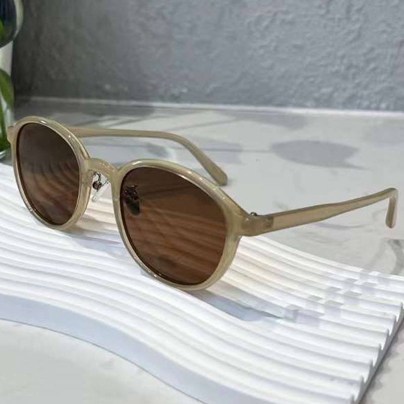 Korean-Style Vintage Round Frame Tea-Colored Polarized UV Protection Sunglasses for Women - Perfect for Small Faces and Street Photography