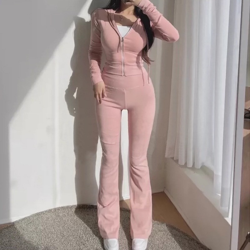 Korean Style Zip-Up Hooded Slim-Fit Sweatshirt and High-Waisted Long Pants Two-Piece Set for Women Korean Style Zip-Up Hooded Slim-Fit Sweatshirt and High-Waisted Long Pants Two-Piece Set for Women