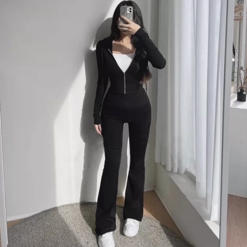 Korean Style Zip-Up Hooded Slim-Fit Sweatshirt and High-Waisted Long Pants Two-Piece Set for Women Korean Style Zip-Up Hooded Slim-Fit Sweatshirt and High-Waisted Long Pants Two-Piece Set for Women