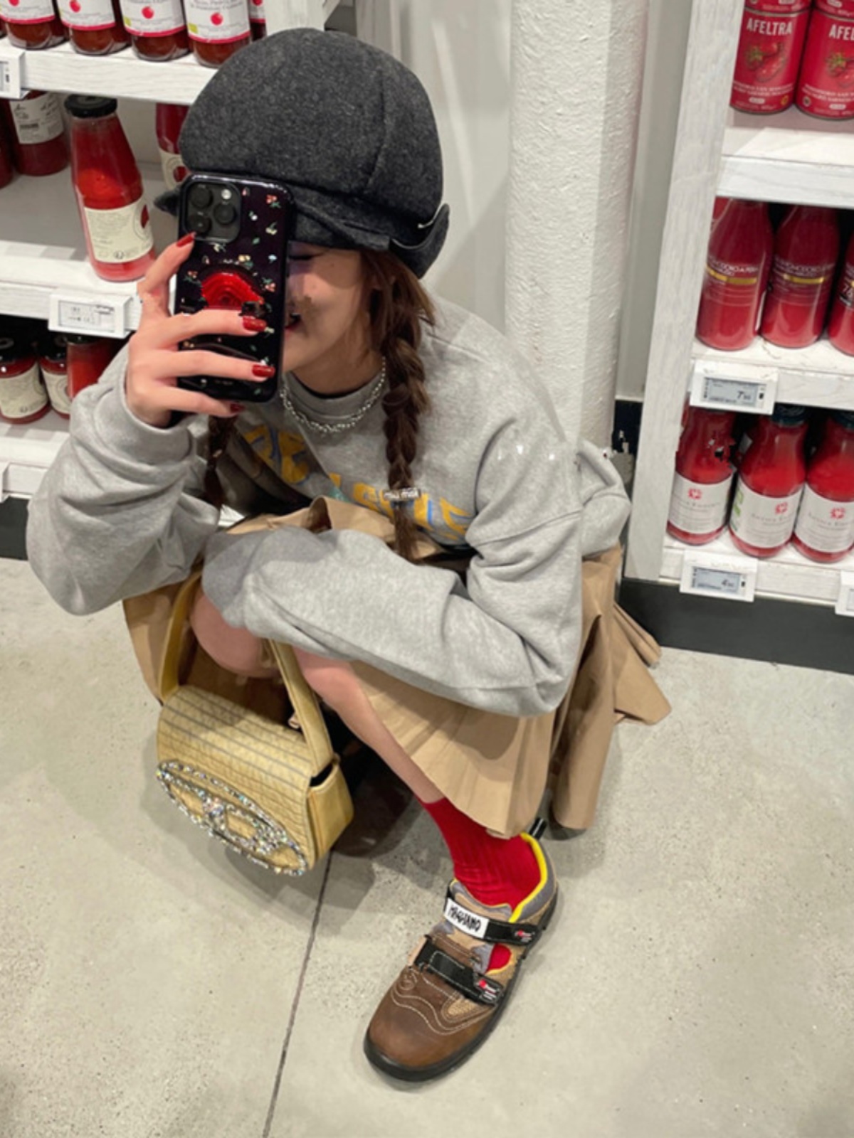 Korean Women's Velcro Dad Shoes - Functional Casual Sports Shoes for Outdoor Work & Safety, First-Generation Workwear Style Korean Women's Velcro Dad Shoes - Functional Casual Sports Shoes for Outdoor Work & Safety, First-Generation Workwear Style