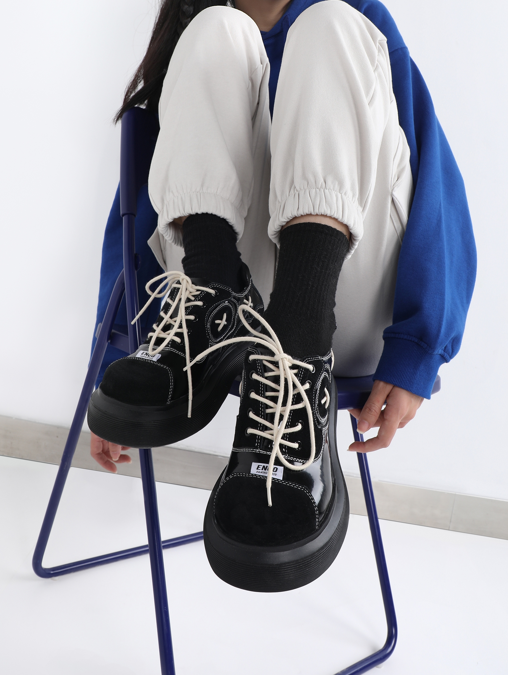 Lace-Up Dad Shoes for Women - 2025 Spring/Summer Thick-Soled Black Sports Sneakers, Niche Big Toe Design, Y2K Style