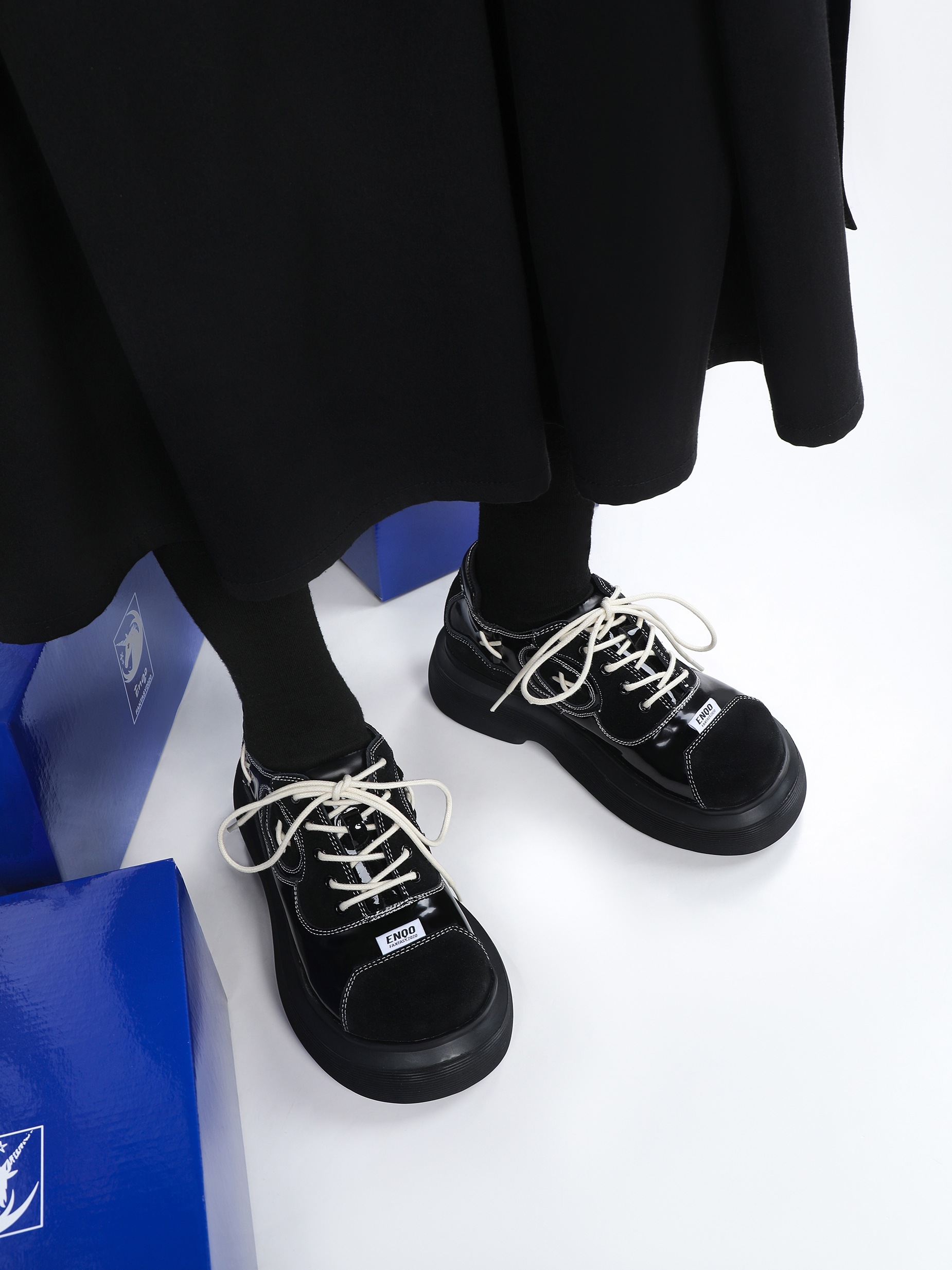 Lace-Up Dad Shoes for Women - 2025 Spring/Summer Thick-Soled Black Sports Sneakers, Niche Big Toe Design, Y2K Style