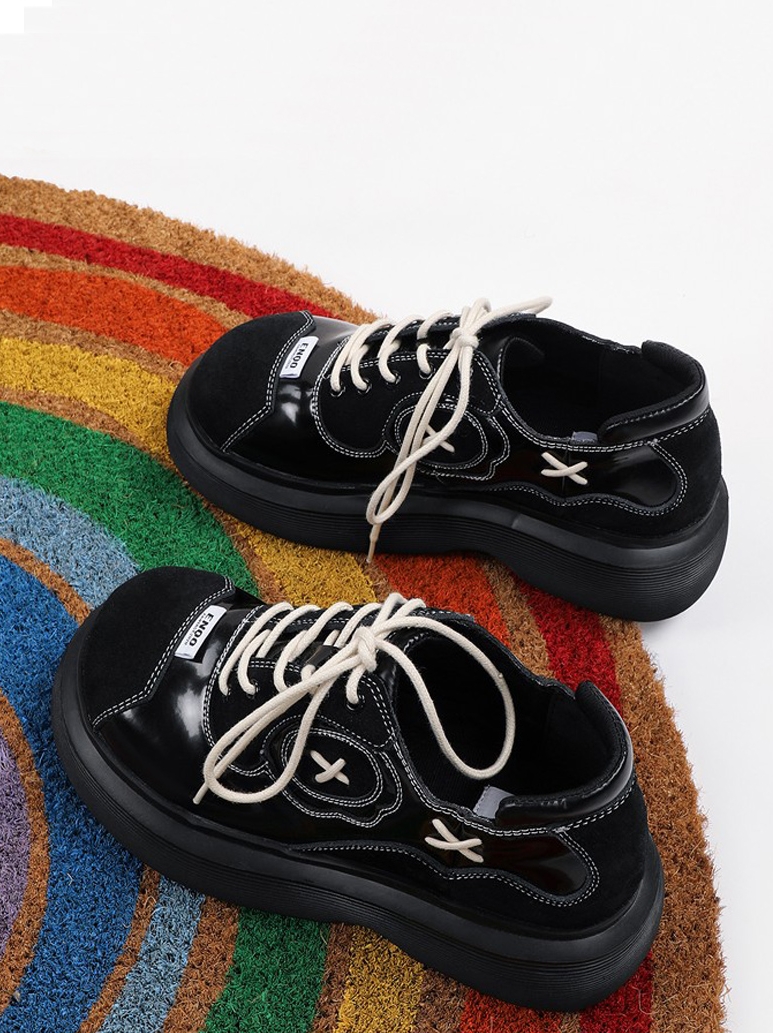 Lace-Up Dad Shoes for Women - 2025 Spring/Summer Thick-Soled Black Sports Sneakers, Niche Big Toe Design, Y2K Style Lace-Up Dad Shoes for Women - 2025 Spring/Summer Thick-Soled Black Sports Sneakers, Niche Big Toe Design, Y2K Style